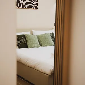Nuova Luxury Ii Milano
