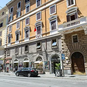 ottaviano-exclusive-maison.it-romehotels.com/